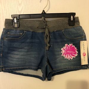 NEW Wishful Park Shorts